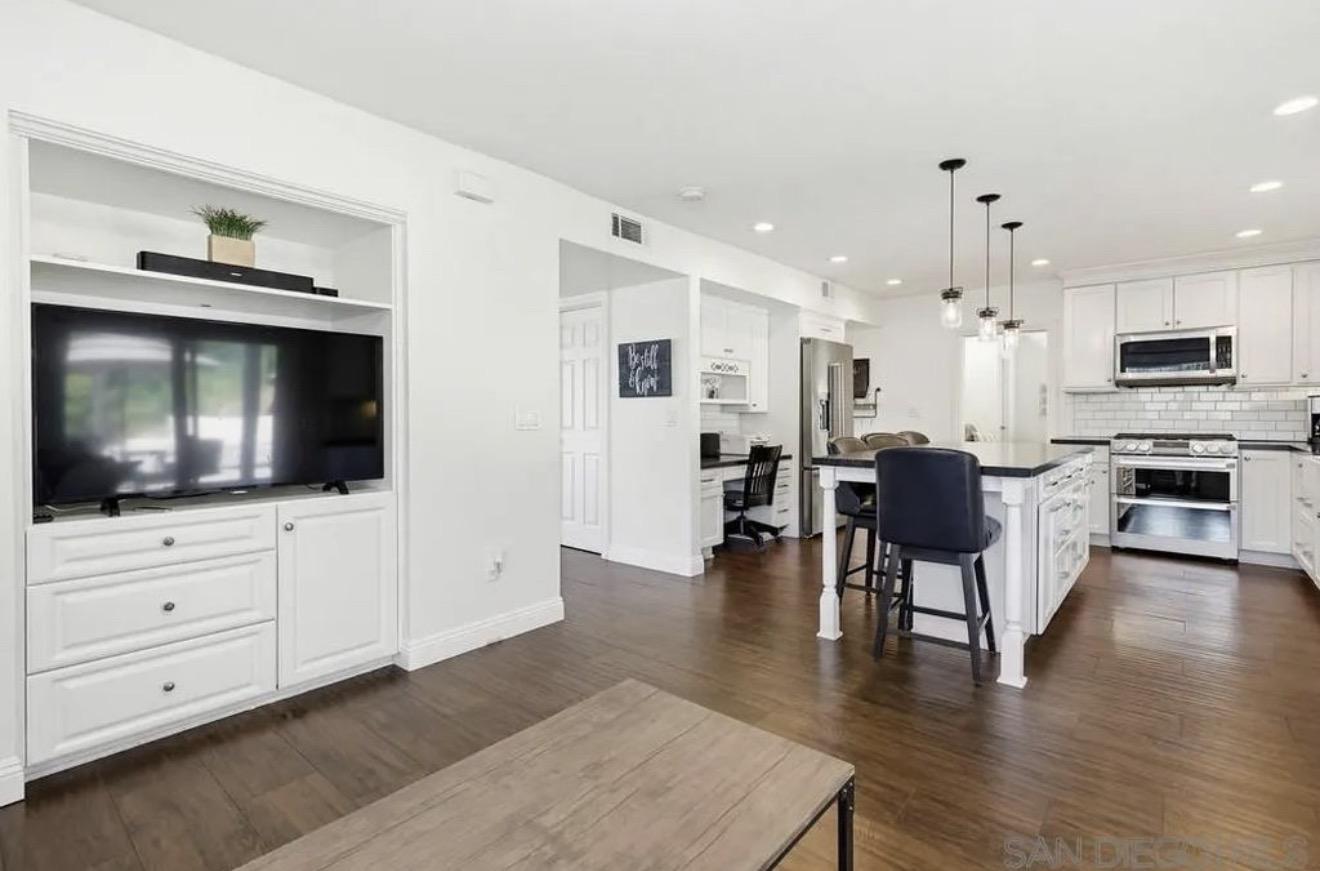 4211 Cartulina Rd, San Diego, CA 92124