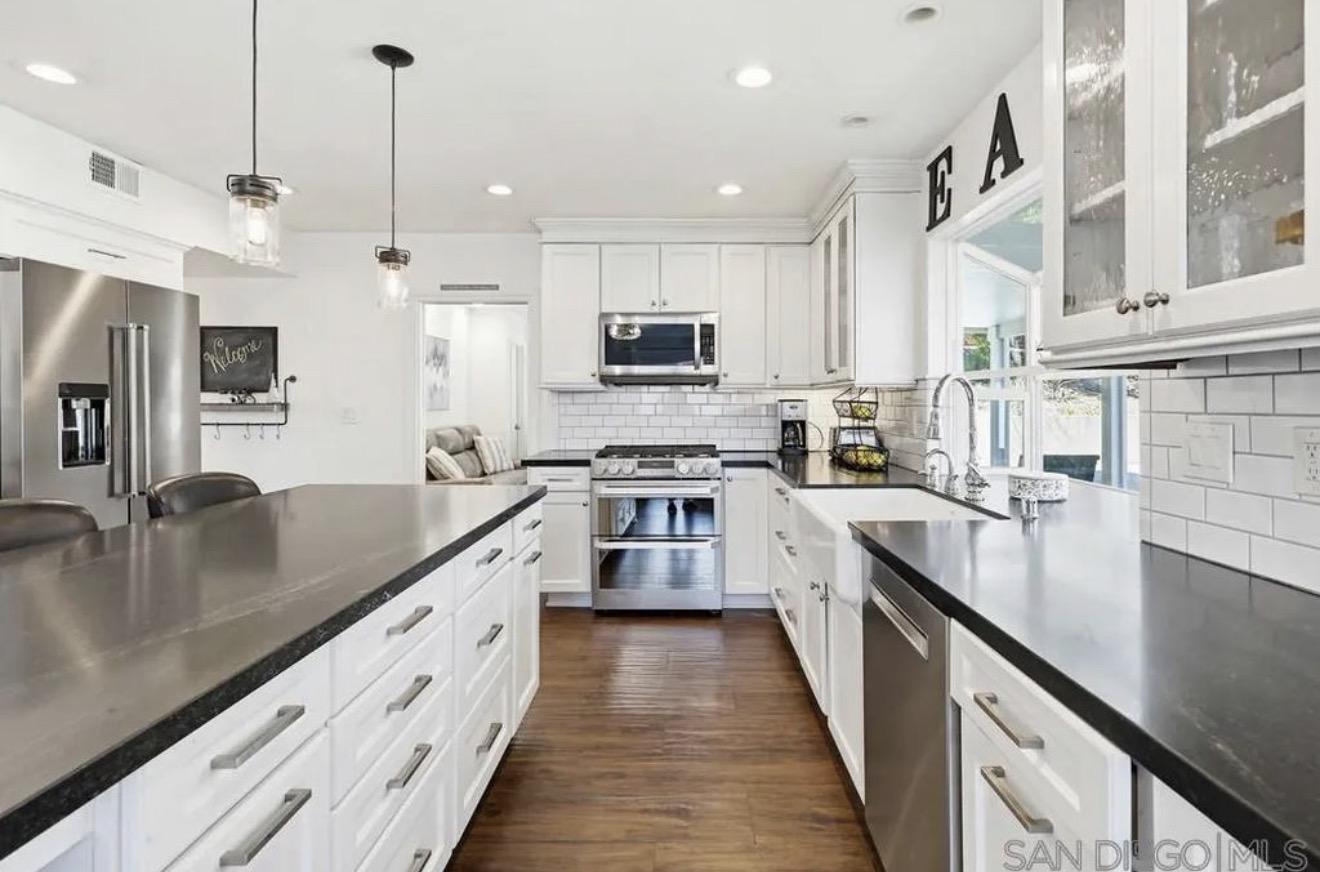 4211 Cartulina Rd, San Diego, CA 92124