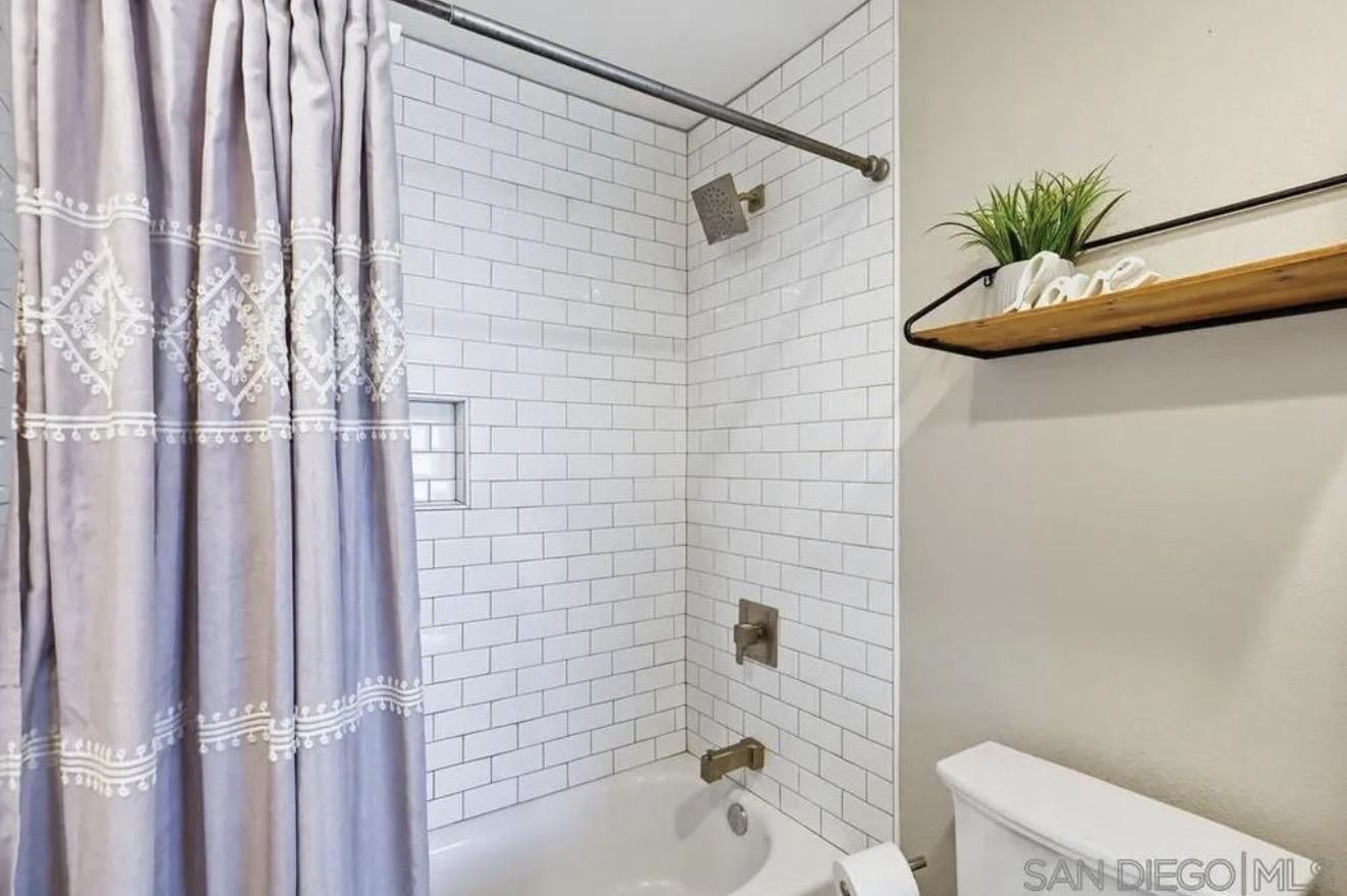 4211 Cartulina Rd, San Diego, CA 92124