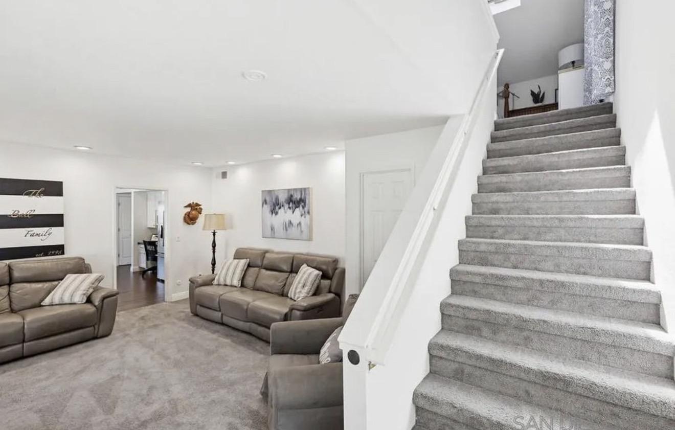 4211 Cartulina Rd, San Diego, CA 92124