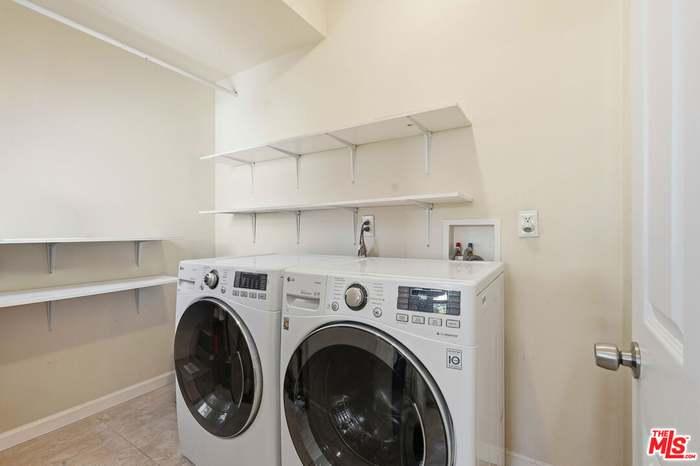 1843 S Highland Ave, Los Angeles, CA 90019