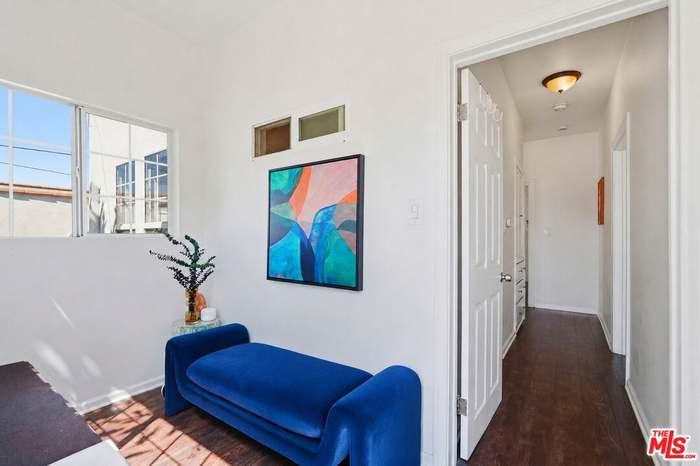 1843 S Highland Ave, Los Angeles, CA 90019