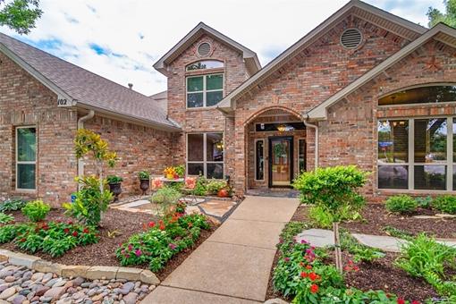 102 Sunday Haus Ln, Highland Village, TX 75077