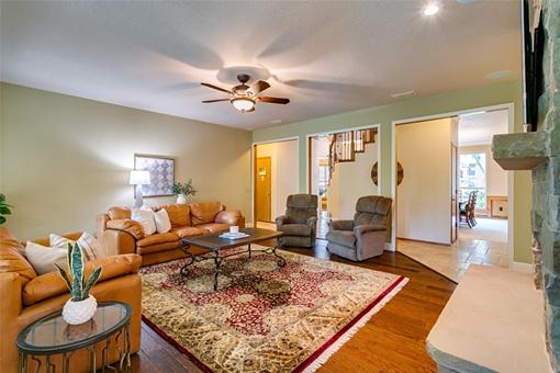 102 Sunday Haus Ln, Highland Village, TX 75077