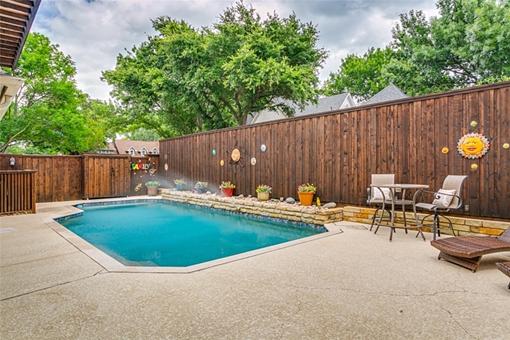 102 Sunday Haus Ln, Highland Village, TX 75077