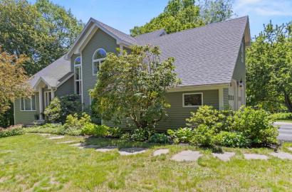 55 Higgins Lane, South Portland, ME 04106