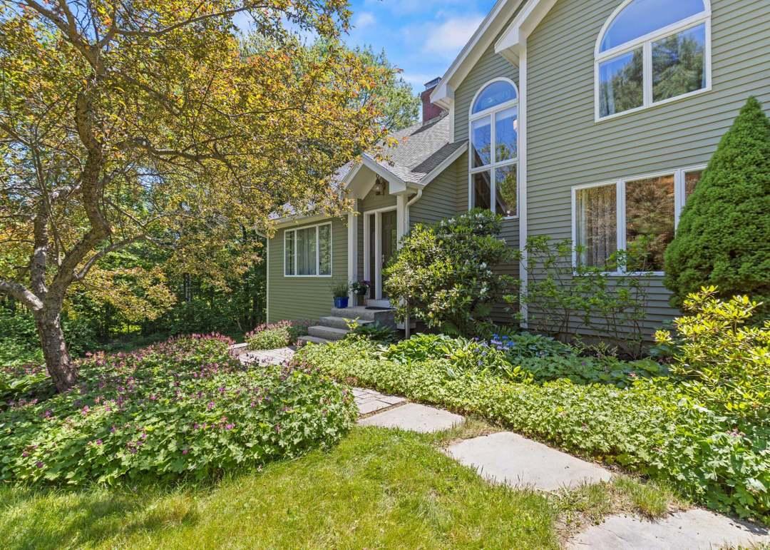 55 Higgins Lane, South Portland, ME 04106