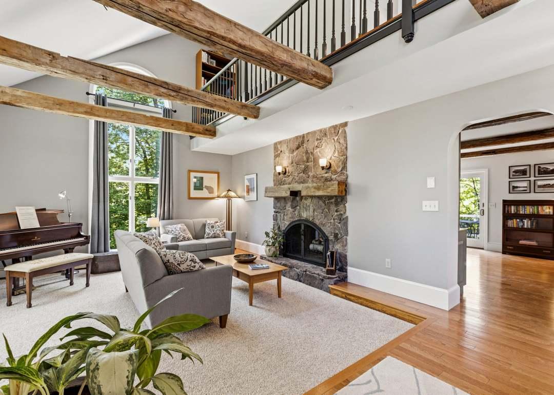 55 Higgins Lane, South Portland, ME 04106