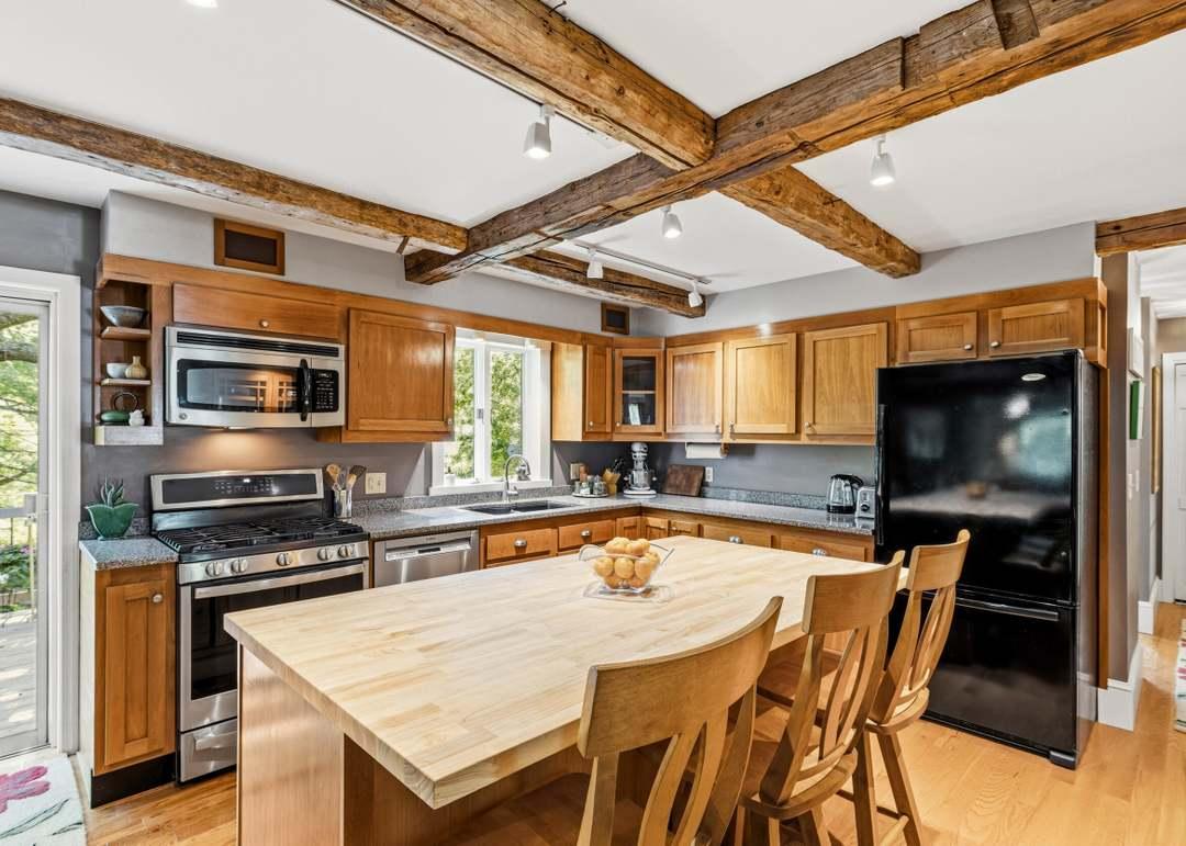 55 Higgins Lane, South Portland, ME 04106