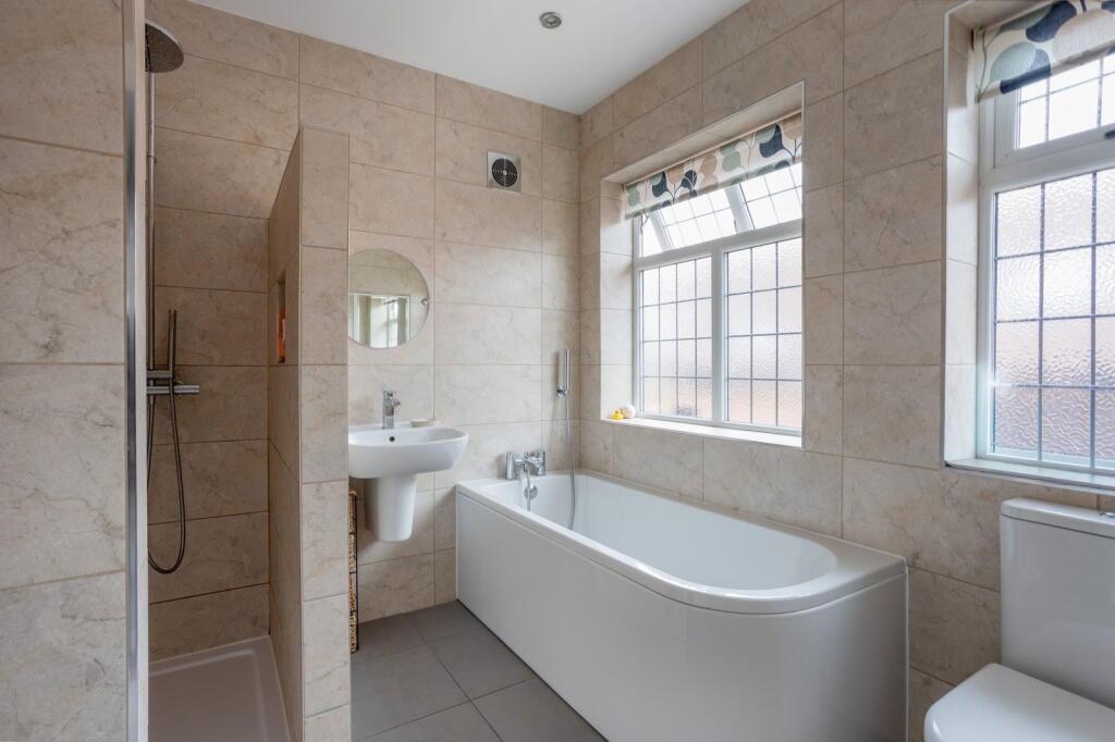 Westlands Grove, York, YO31 1EG